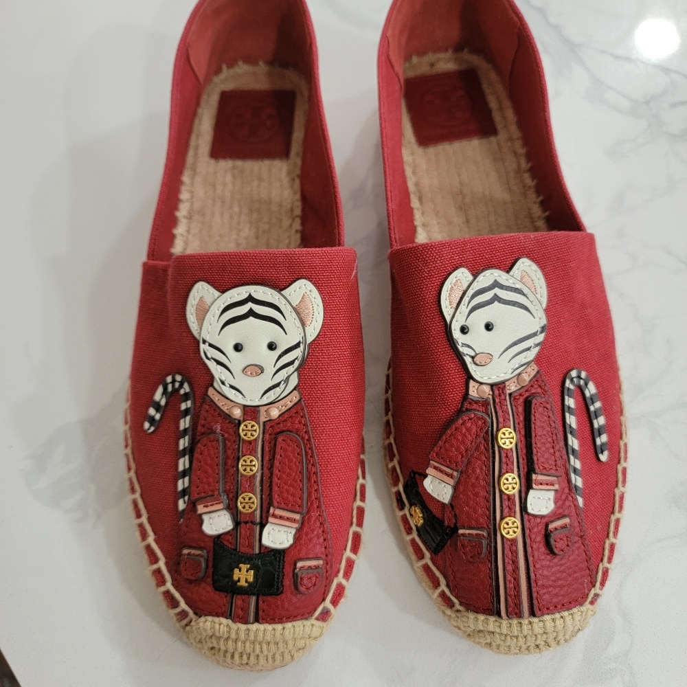 New with Box Tory Burch espadrilles shoes flats 7.5